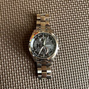 CITIZEN シチズン アテッサ H804-T018696 ( AT8040-57E)稼動品電波ソーラー クロノ メンズ チタン