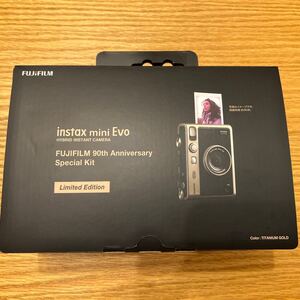 instax mini Evo チェキ FUJIFILM 90th チタンゴールド