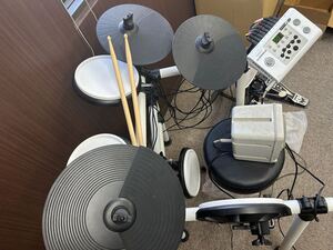 電子ドラム Roland 電子ドラムセット　MA-12C アンプ スピーカー　楽器　動作確認済み　小物完品？　遺品整理　破損無　セット　おまとめ　