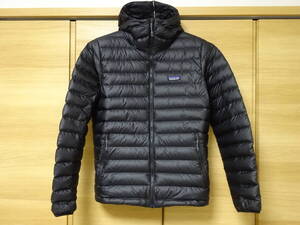 パタゴニア patagonia ダウンセーターフーディー サイズM 