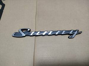 B310 サニー 新品 エンブレム ダットサン A型 日産 DATSUN TS SUNNY 1枚