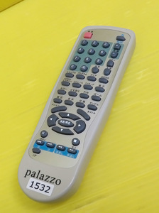 即発送！AU-1532■palazzo　ビデオ/テレビリモコン LP20873-018 動作品　