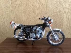 1/12スケール ホンダCB400FOUR プラモデル完成品(タンク、サイドカバー無し)