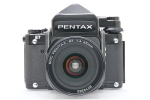 PENTAX 67 TTL + smc PENTAX 67 45mm F4 ペンタックス 中判フィルムカメラ 単焦点レンズ ■25346