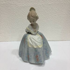 TA★1円～ 保管品 LLADRO リヤドロ フィギュリン 5374 バレンシアの少女 西洋陶器 置物 人形 少女 女の子 インテリア