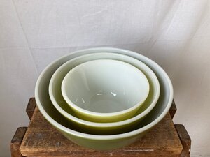 PYREX パイレックス ミキシングボウル アメリカン ダイナー 箱付き 3点セット アメリカ製 アボカド グリーン 緑 VERDE AVOCADO