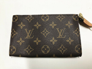 LOUIS VUITTON ルイヴィトン モノグラム バケット付属ポーチ VI0050