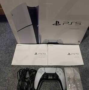 PS5 Playstation5　cfi-2000A01 中古 完品