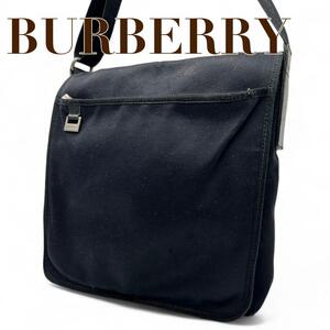 Burberry　バーバリー ショルダーバッグ T6　ブラック 斜め掛け　黒