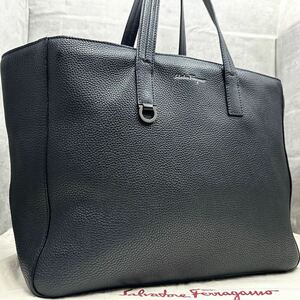 1円■美品/現行モデル■ Salvatore Ferragamo フェラガモ メンズ トートバッグ ガンチーニ ブラックロゴ 大容量 A4◎ PC◎ 肩掛け ビジネス