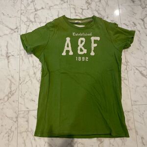 【Abercrombie & Fitch】アバクロンビー アンド フィッチ アバクロ シャツ サイズM 半袖Tシャツ グリーン トップス 緑 ロゴ 