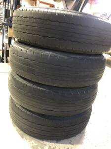 格安中古タイヤ！！ ハイエース　キャラバン　純正サイズ 195/60R15　1台分　4本