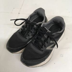 送料込み★new balance ニューバランス　570★スニーカー　ジュニアシューズ★22.0㎝★ブラック　黒#60705s696