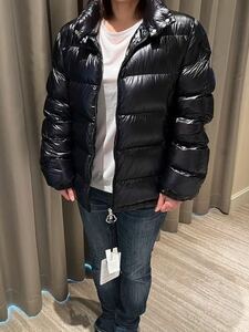 Moncler レディースダウン　サイズ4