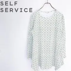 3839【SELF SERVICE】ロンT［M］アシンメトリーカットソー　花柄