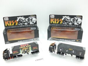 【z30043】新品・未使用品 AW RACING RIGS 1974 GMC Astro 95 with Trailer KISS・KISS LOVE GUN HOスロットカー 2台セット 格安スタート