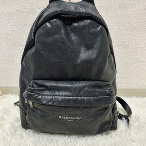 ●美品●BALENCIAGA バレンシアガ リュックサック バックパック デイパック 鞄 かばん シワ加工 本革 レザー 黒　ブラック