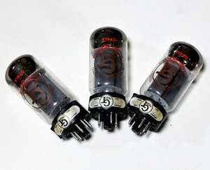 6L6GC / USA管/ GrooveTubes GT-6L6 真空管　パワー管 power tube Made In USA 動作確認済 中古 3本セット ジャンク出品 送料無料