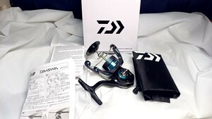 美品　ダイワ　23エメラルダスRX FC　管833DF　LT2500S−H-DH　 本体のみ