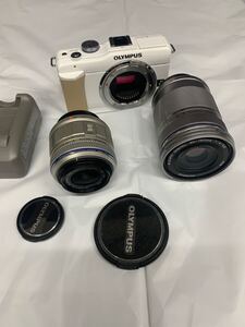 【100】　オリンパス　E-PL1S　OLYMPUS　本体 レンズ　40-150mm 1:4-5.6　14-42mm 1:3.5-5.6　ミラーレス一眼　デジカメ　