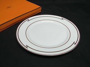 ■極美品■ HERMES エルメス リズム プレート 皿 食器 テーブルウェア ホワイト系×ボルドー系 AX7018