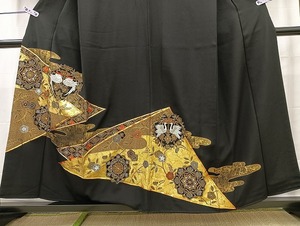 平和屋着物■豪華黒留袖　相良刺繍　駒刺繍　向かい鳥吉祥花文　金彩　正絹　逸品　BAAL5507bs