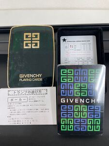 【H659-k】 GIVENCHY ジバンシー　トランプ　シュリンク付き　未使用