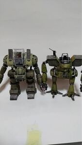 バンダイ 旧キット 1/100 ウォーカーマシン トラッド11・ギャロップタイプ 塗装済み完成品