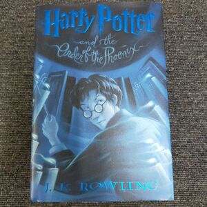 AB_08A_0183_9780439358064 Harry Potter (Book 5) US版: Harry Potter and the Order of the Phoenix[Book]