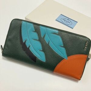 ★PRADA プラダ トラベルケース 長財布 サフィアーノ ラウンドファスナー メンズ レディース 中古【鑑定済み 本物保証】