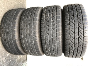 バリ山ラジアル 285/70R17 121/118R 8PR YOKOHAMA GEOLANDAR A/T-Sヨコハマジオランダー 4本 FJ CRUISERランクルプラドパジェロサファリ