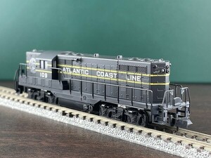 送料185円~ 綺麗な KATO 17718-1 EMD GP-7A.C.L. ATLANTIC COAST LINE／Hw3U