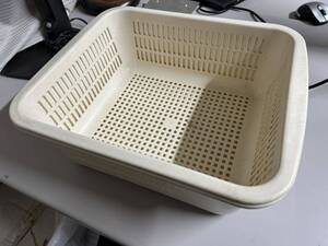 水切りカゴ 水切りかご 台所用品 キッチングッズ 水切り 皿立て水切り