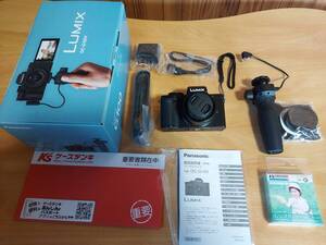 LUMIX DC-G100V-K　中古美品　展示デモ機　保証付き 液晶ガード、レンズガード、社外レンズ、ボディカバー付き　送料無料