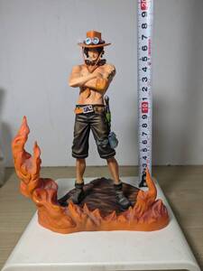 【おもちゃ】 フィギュア ONEPIECE エース のみ ワンピース ～炎の三兄弟～ ATTACK STYLING