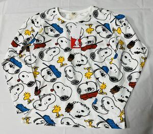 ◎★7098*激安sale!!新品 こども服 　長袖Tシャツsize130　1枚★PEANUTS.スヌーピー