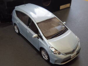 トヨタ　プリウス　PRIUS カラーモデル　1/30 TOYOTA　非売品　クリアーストリームメタリック