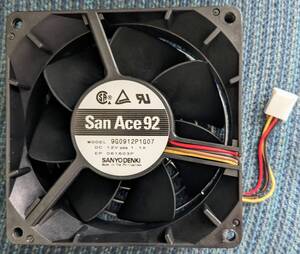 ★SANYO DENKI San Ace 92 DC fan 12V 1.1A 9G0912P1G07 92mm角　38mm厚 ★Fanガード付き★送料無料