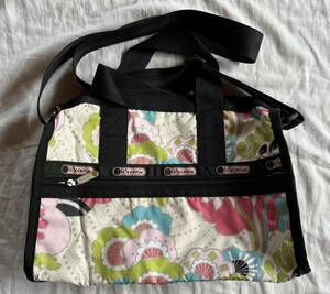 LeSportsac レスポートサック　ショルダーバッグ　ミニボストン　ウィークエンダー　　花柄