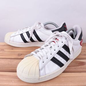 z4910 アディダス スーパースター US9 27.0cm/白 ホワイト 黒 ブラック 赤 レッド ハート adidas SUPERSTAR メンズ スニーカー 中古