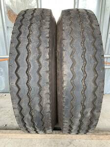 引取り可能！11R22.5 285/85R22.5 DUNLOP SP524 23年 13mm 中古トラックタイヤ２本