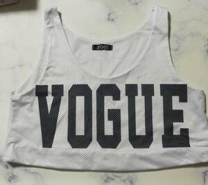 イベントで着用程度★ＵＳＥＤ　衣料★ダンス　衣装　タンクトップ　Ｓｏｅｌ　ＶＯＧＵＥ　メッシュタイプ　白　ホワイト　