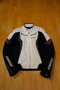 dainese ダイネーゼ　ファブリックジャケット　３シーズン　サイズ４８　