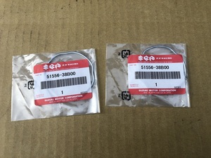 GSF1200/RGV250Γ/TS200等々 未使用純正部品 フォークシールの ストッパリング 2個 51556-38B00 GSX-R1000/GSX750/RF900/SV650/DR250他多数