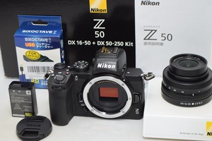 美品★Nikon ニコン Z50 レンズキット(Z DX 16-50mm F3.5-6.3 VR)★カメラショット数約3000回・元箱付