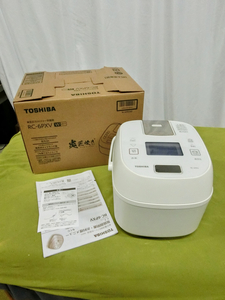 美品【2024年製】TOSHIBA 炊飯器 RC-6PXV 圧力IHジャー 0.63L 3.5合 炎匠炊き　MT