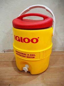 ◆Igloo イグルー ウォータージャグ 2Gal イエロー×レッド◆