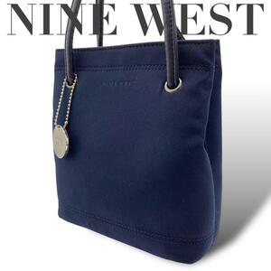 極美品 NINE WEST ナインウエスト ショルダーバッグ ミニ ネイビー