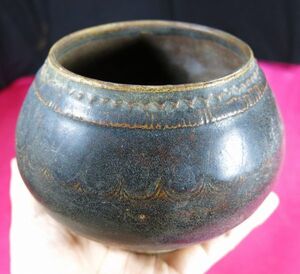 d クメール黒釉装飾丸壺　１２世紀　アンコール時代　遺跡発掘品　カンボジア　陶器/　副葬品　墳墓　シルクロード　埋蔵文化財　洛陽