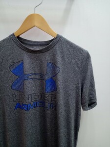 ★E086 UNDER ARMOUR アンダーアーマー 半袖Tシャツ ロゴプリントTシャツ スポーツ 薄手 サイズYXL(160程度) 濃いグレー 